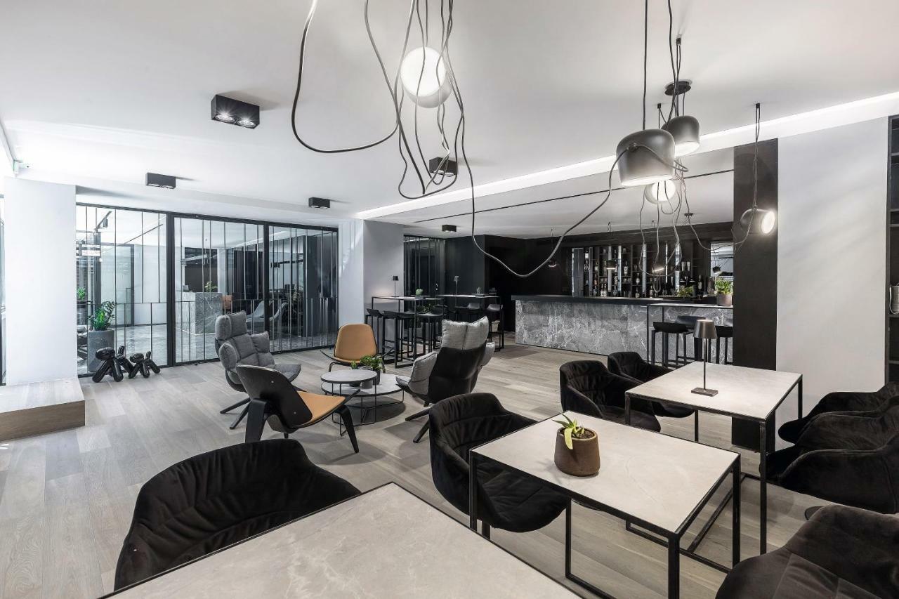 The Duke Boutique Suites Athena Bagian luar foto